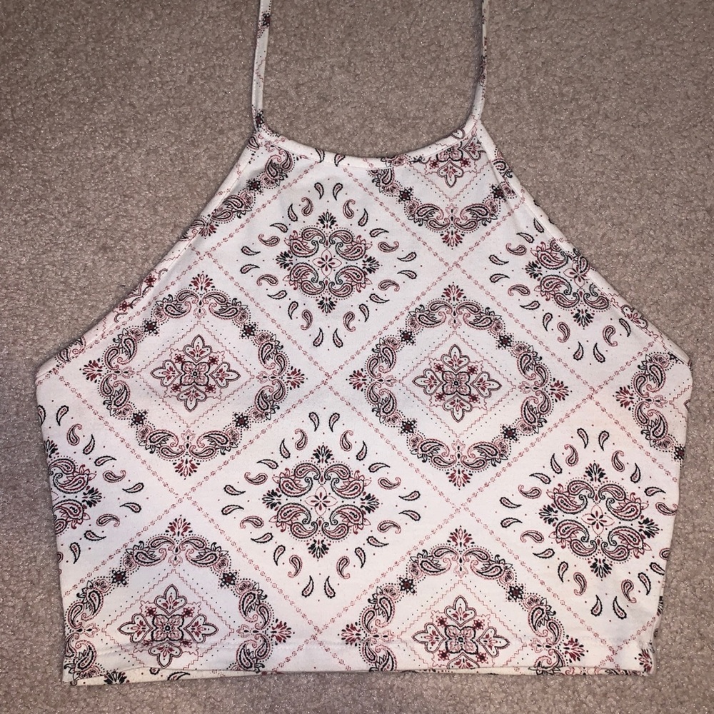 Halter Tie-neck Cropped Tank